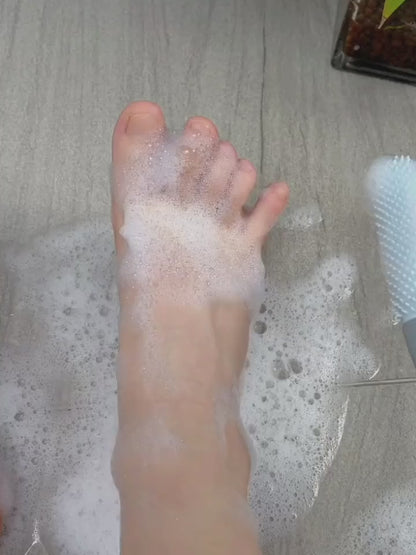 Toe Gap Cleaner